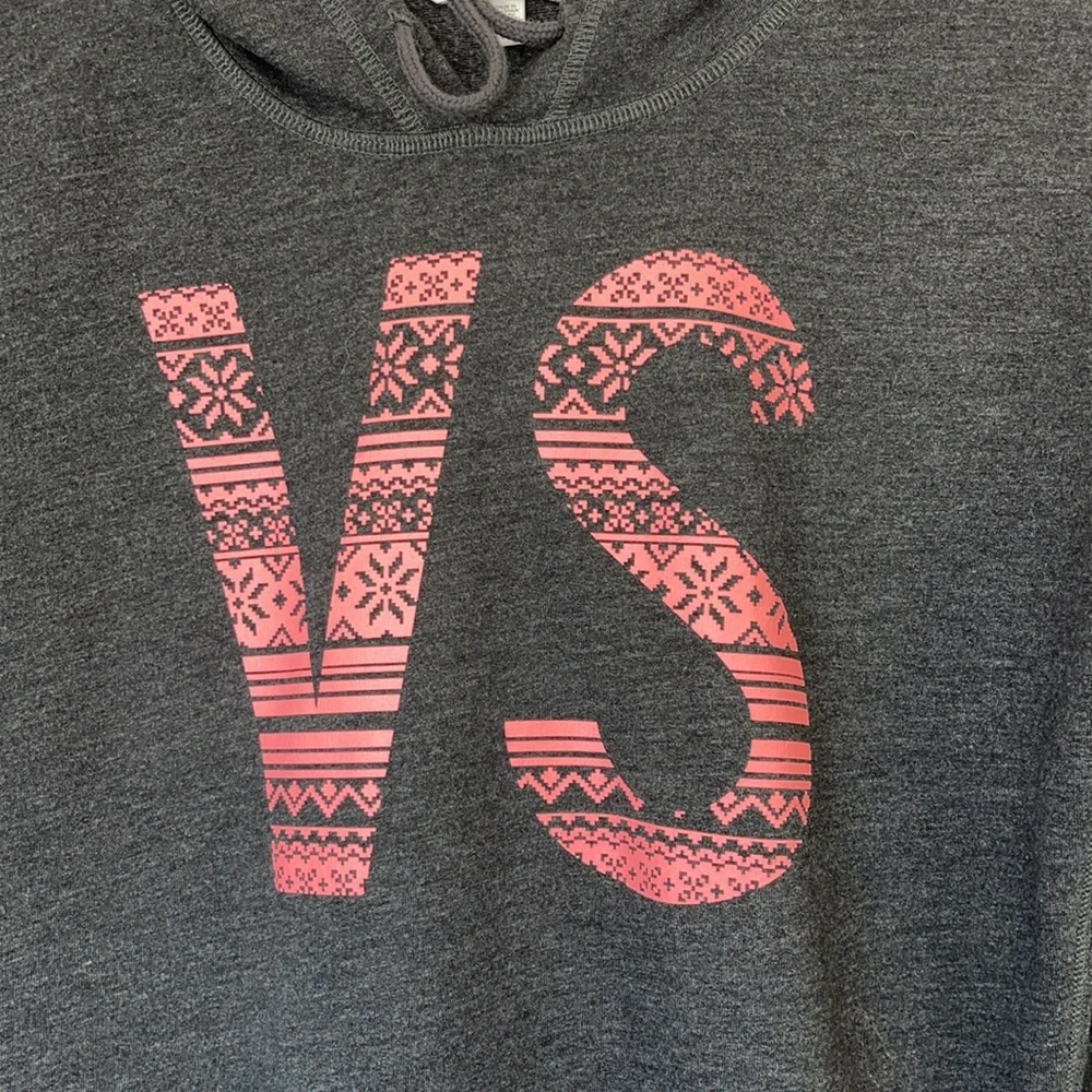 VICTORIA’S SECRET Black Pink Snowflake Cropped Hoodie Sweatshirt Size XS - Picture 5 of 10
